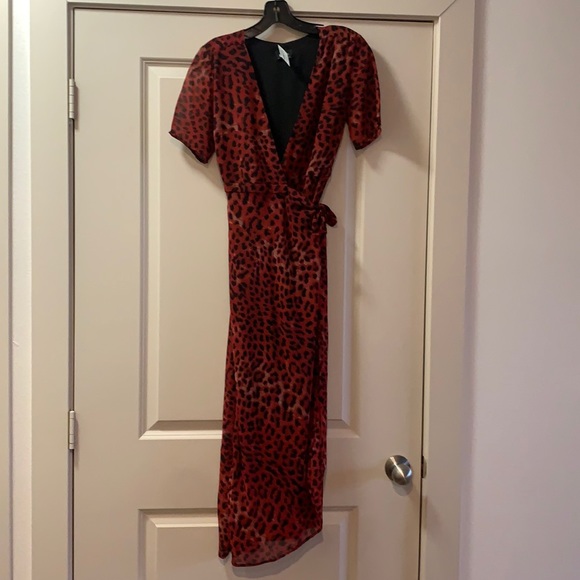 NWT Bardot Leopard Wrap dress - Picture 3 of 8